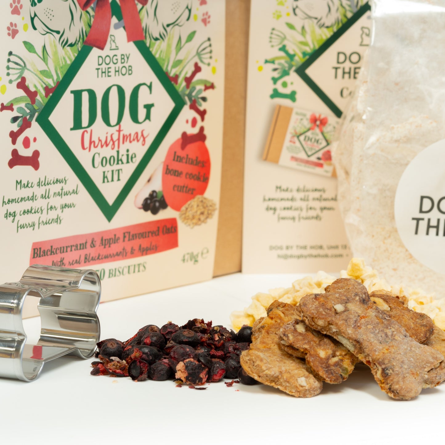Dog Cookie Kit | Blackcurrants, Apples & Oats